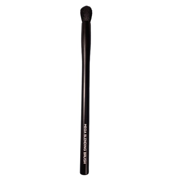 Wingme 15 Mega Blending Black Brush Professional Makeup Tool Bristles Eye Shadow - Picture 2 of 3